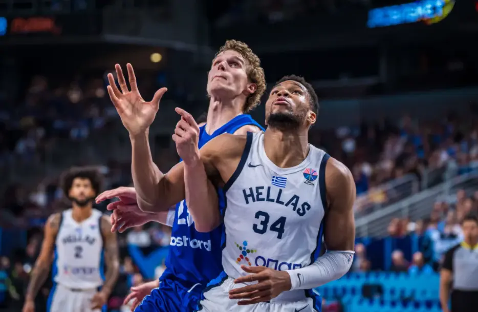 两大欧洲超, 立陶宛, 希腊率先进