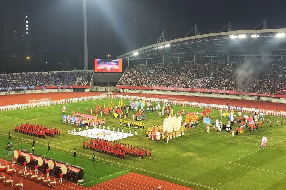 写下了亮眼, jgAA