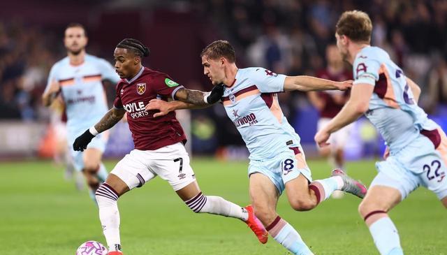 编辑, 姆联 编辑, 姆联